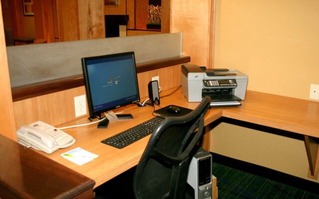 Fairfield Inn & Suites by Marriott Fairmont