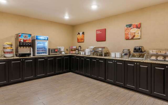 Comfort Suites near Route 66