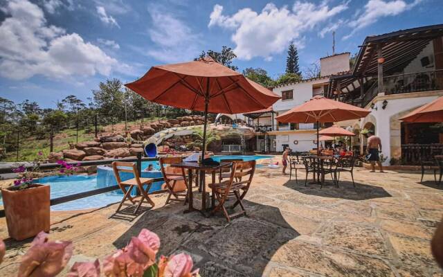 Hotel Las Rocas Resort