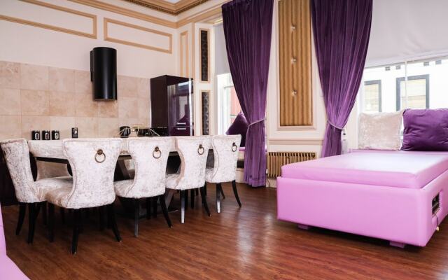 Signature Living Bold Street Apartments