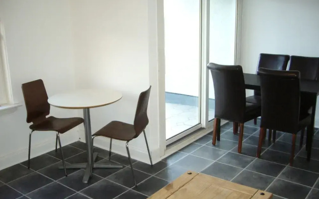 Dragon - Attlee Apartment 3 Bedroom Home