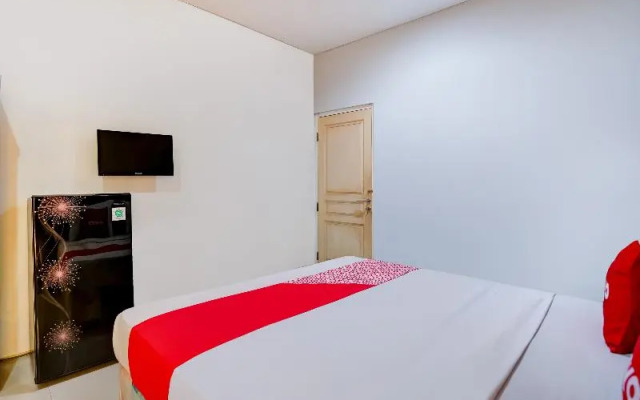 OYO 90935 Rumah Kost Metroliving