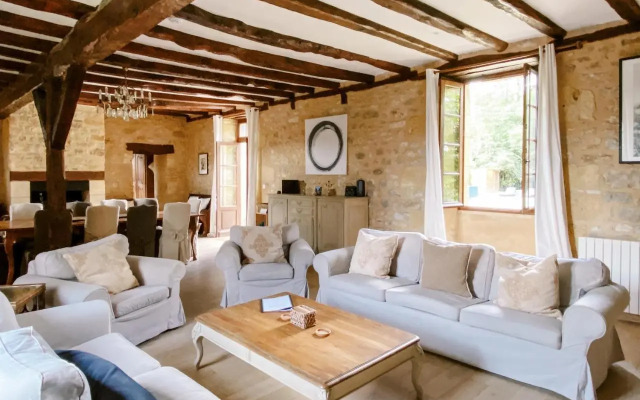 Moon River Grande Maison
