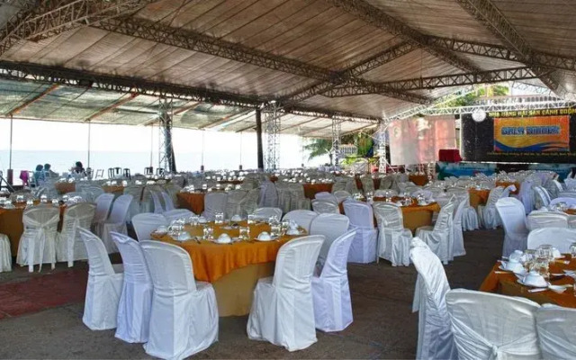 Golden Sail Beach Hotel