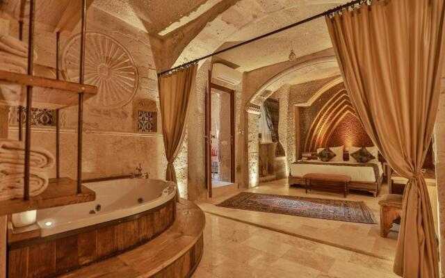 Şah Saray Cave Suites