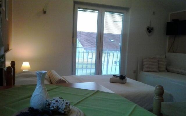 Apartments Anita Frane
