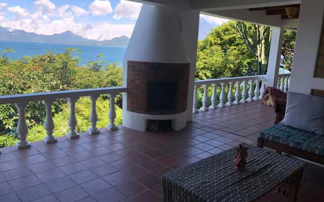 Rustic Charm and Breathtaking Views