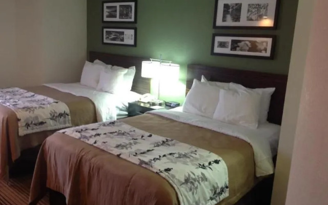 Sleep Inn & Suites