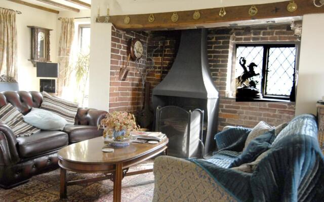 Cleavers Lyng - Guest house