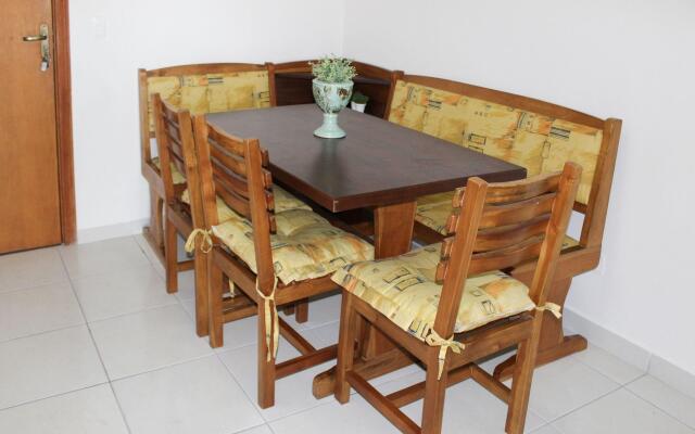 T005- Apto Vista Mar |Sacada c/ Churrasqueira