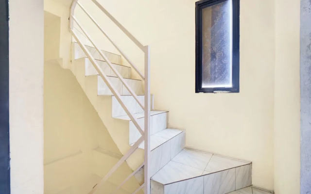 OYO 94502 Helloroom Bangka