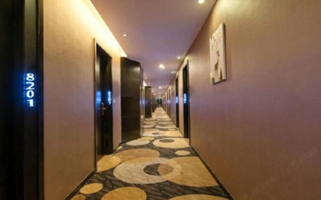 Black Prince Art Hotel (Luzhou Longmatan District Government Store)