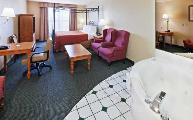 Country Inn & Suites by Radisson, Fort Worth, TX