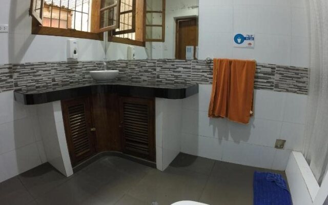 The Point Lima Hostel