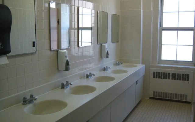 UNB Fredericton Summer Hotel
