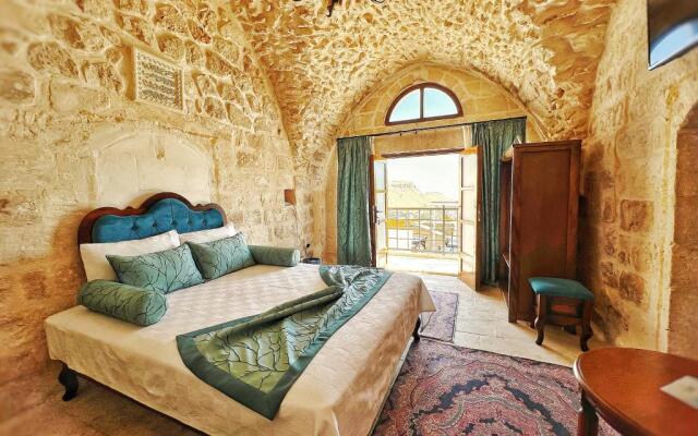 Fairouz Otel