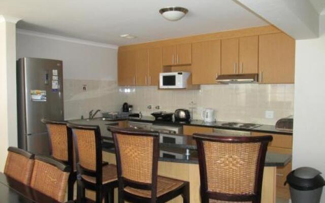 Point Village Accommodation - Santos 44