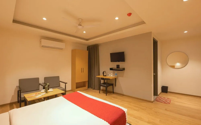 Hotel Grand Tashree