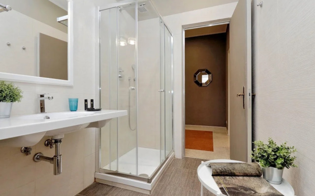 Rm-h501-pale6c2 Monti Apartments - M7