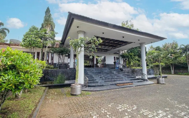 Nirwana Hotel Lembang