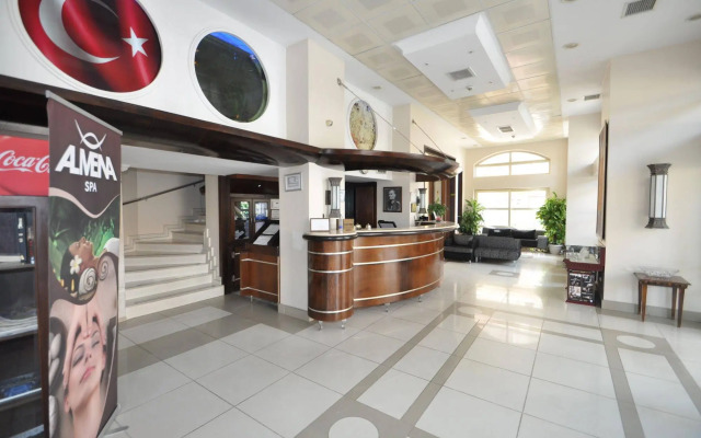 Almena Hotel