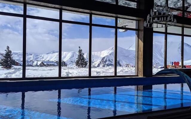 New Gudauri Atrium
