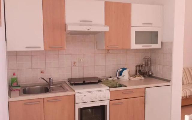 Apartments by the sea Podgora, Makarska - 2593