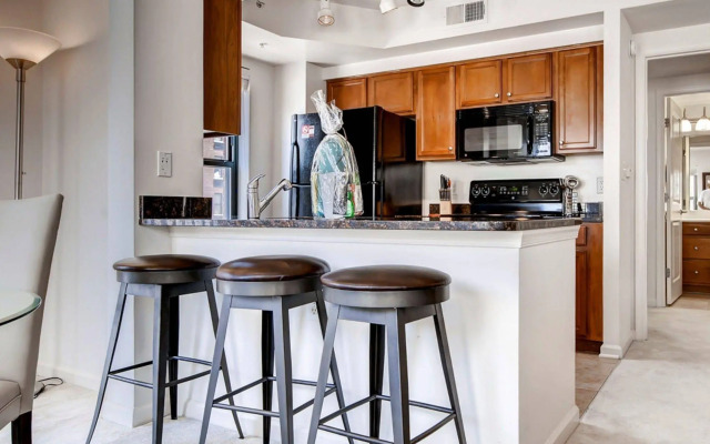 Global Luxury Suites at Thomas Circle