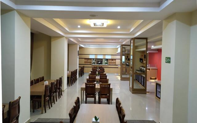 Rangkayobasa Hotel Padang Panjang