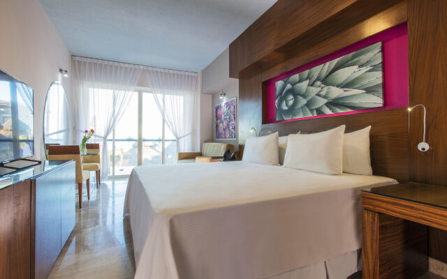 Krystal Grand All Inclusive