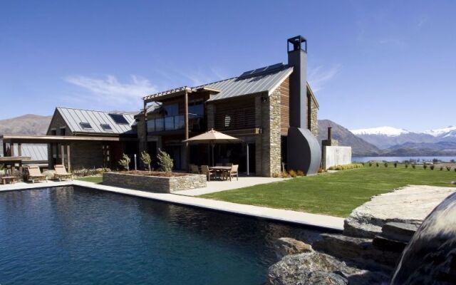Tin Tub Luxury Lodge