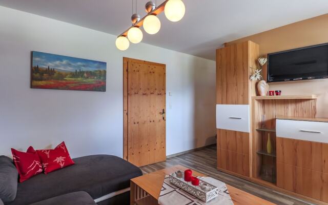 Stylish Apartment in Itter with Private Terrace