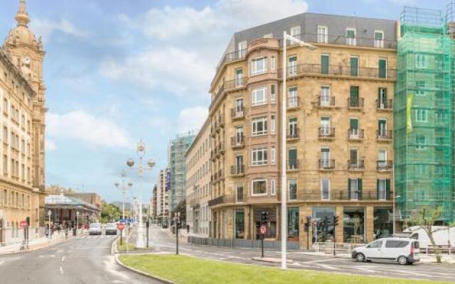 Zurriola Suites2 by Forever Rentals