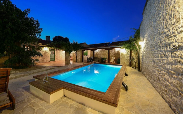Villa Oak