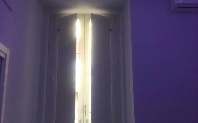 Napoli Central House