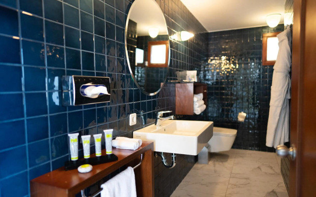 No 81 Hotel
