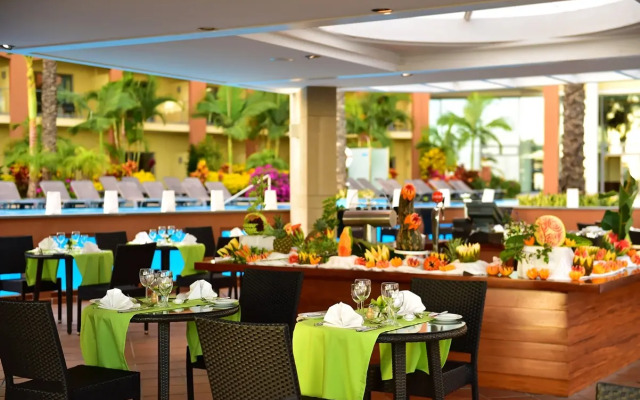 Pestana Promenade Ocean Resort Hotel