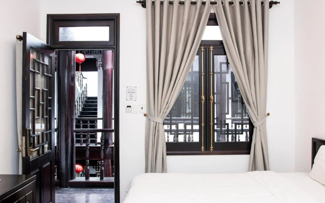 Phu House Hostel
