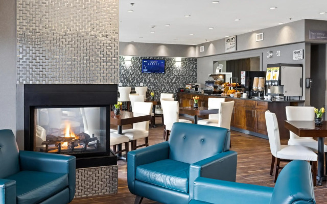 Home Inn & Suites Swift Current
