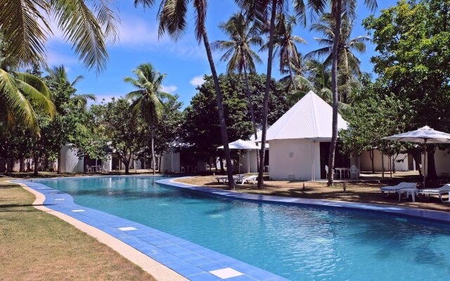 Cordova Reef Village Resort