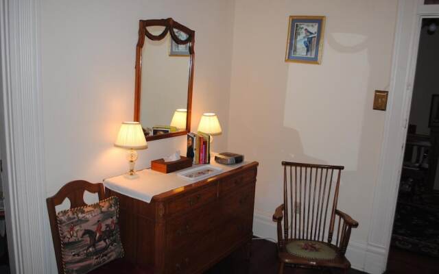 L&N Bed and Breakfast