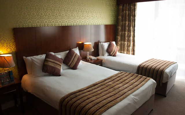 The George Limerick Hotel
