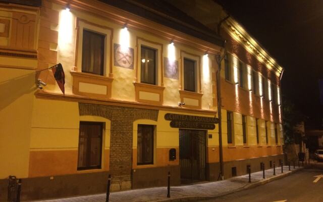 Hotel Curtea Brasoveana