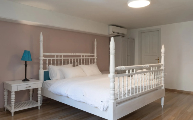 Vranas Ambiance Hotel