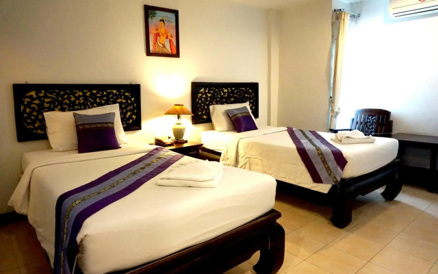 Wangburapa Grand Hotel