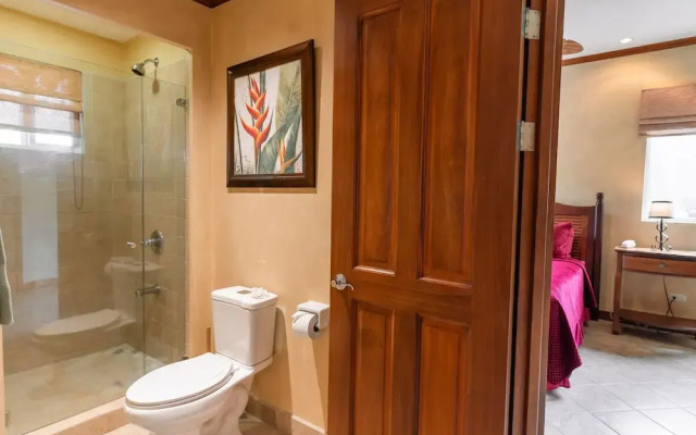 CR Luxury Veranda 7B 2 Bdrm