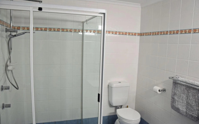 Tradewinds Apartment 4