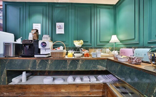 February Stay Gangseo