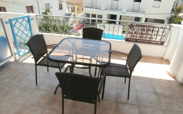 Christina Studios & Apartments