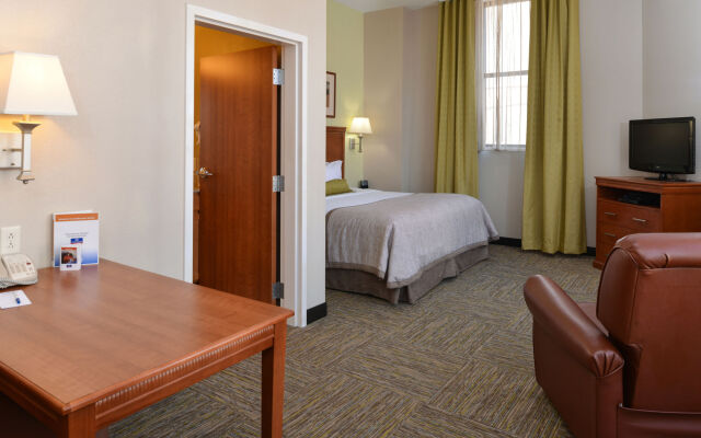 Candlewood Suites Terre Haute, an IHG Hotel